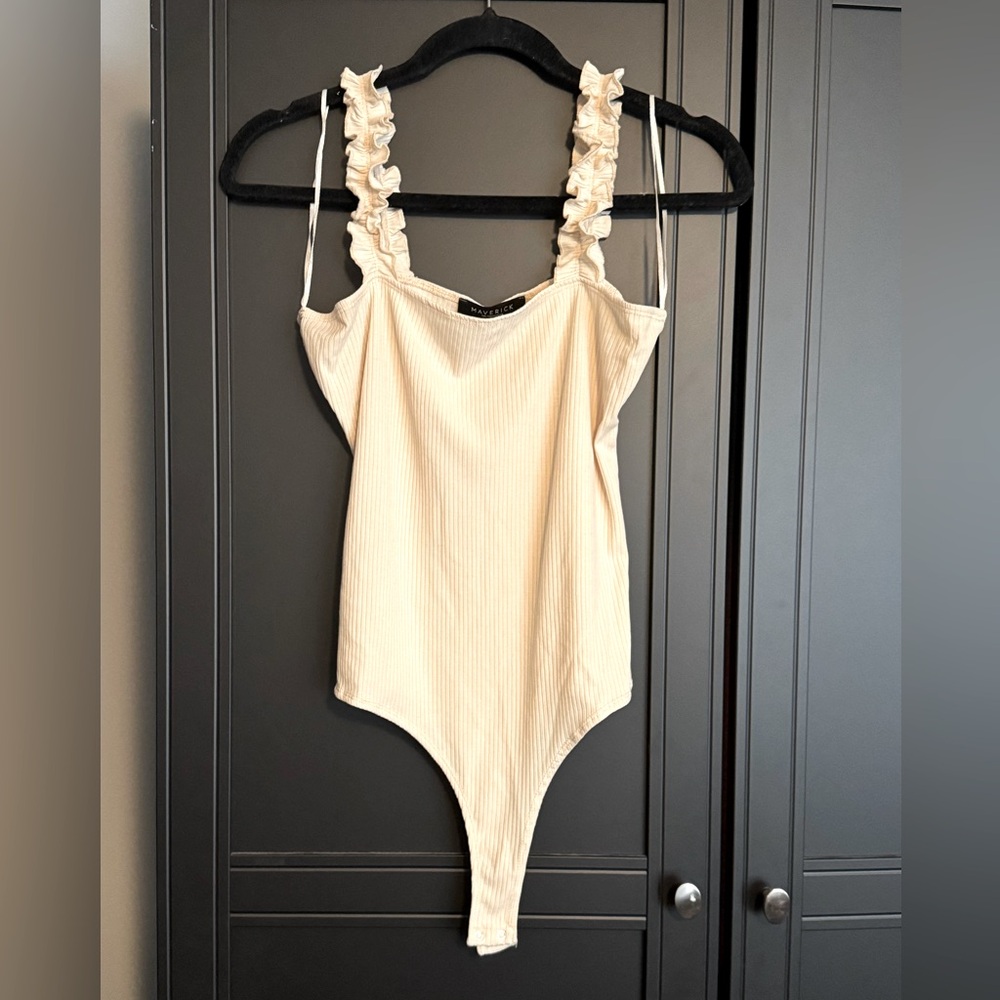 Cream Ruffled Strap Bodysuit